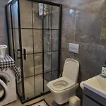 別荘 Palmiye Havuzlu Dag Manzarali Goeynuek Kemer *
