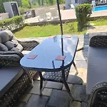 Palmiye Havuzlu Dag Manzarali Goeynuek Kemer Case de vacanță