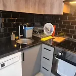 別荘 Palmiye Havuzlu Dag Manzarali Goeynuek Kemer