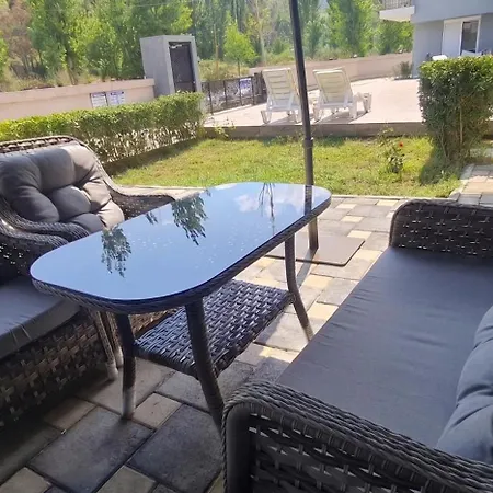 度假居 Palmiye Havuzlu Dag Manzarali Goeynuek Kemer *