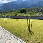 Semesterbostad Palmiye Havuzlu Dag Manzarali Goeynuek Kemer Antalya